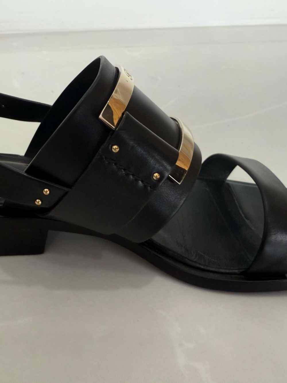 Roger Vivier Black Leather Sandals with Gold Accents - Picture 4 of 5